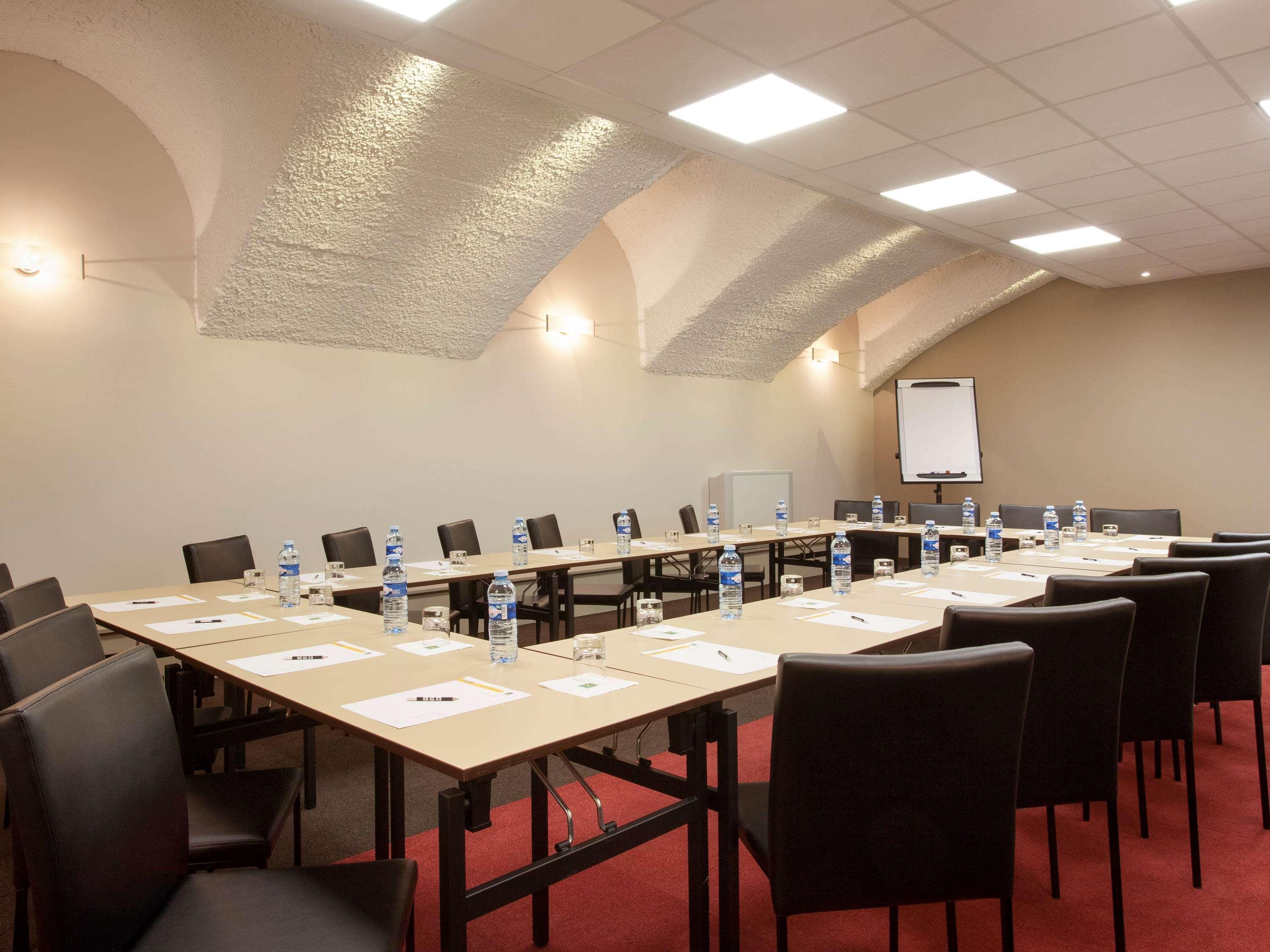 Aparthotel Adagio Lyon Patio Confluence Екстериор снимка