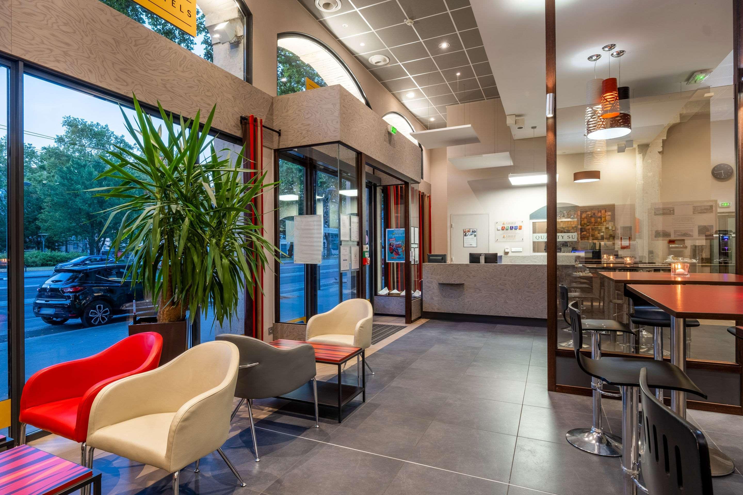 Aparthotel Adagio Lyon Patio Confluence Екстериор снимка